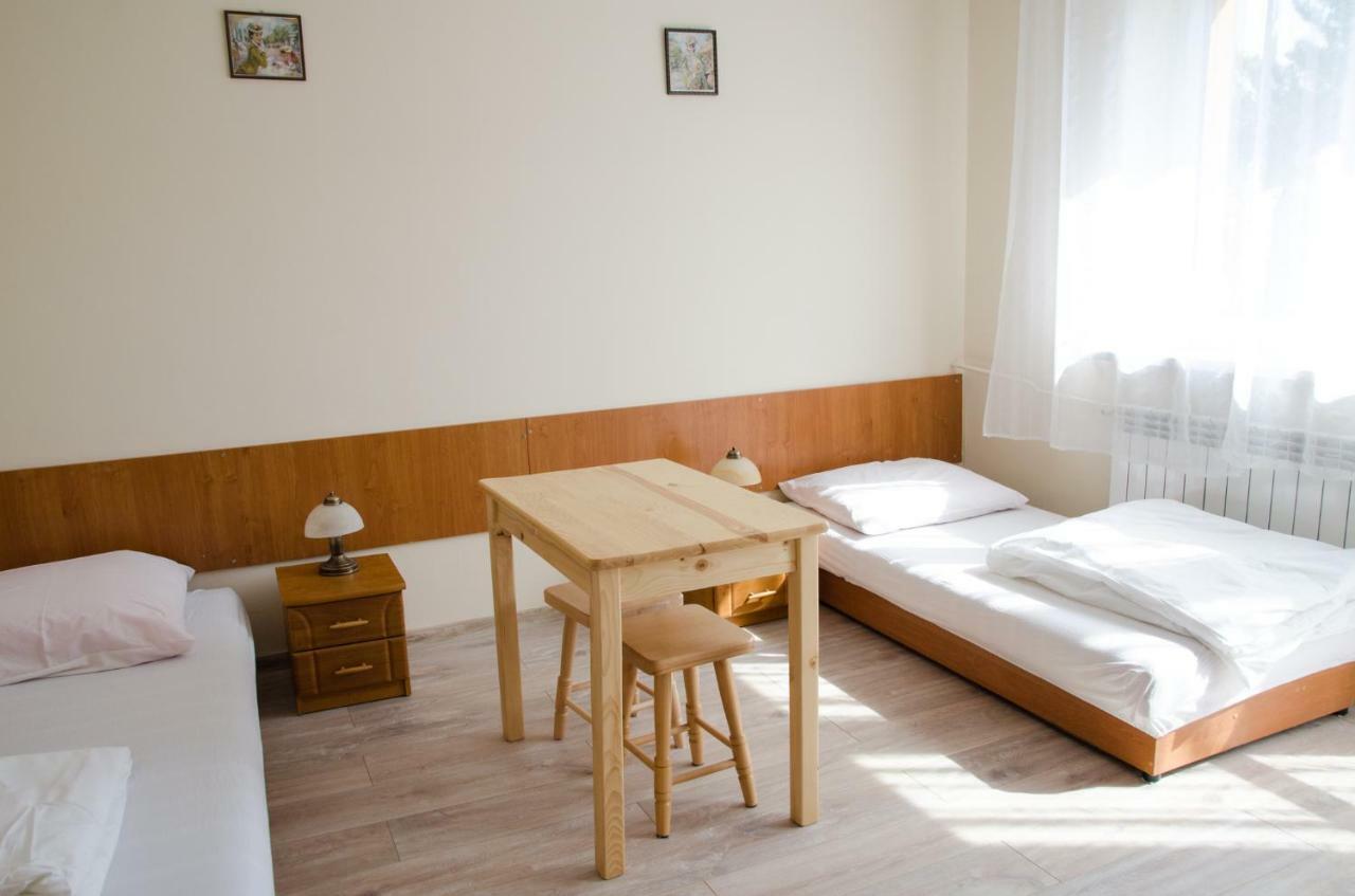 Pod Debami Villa Wadowice Buitenkant foto